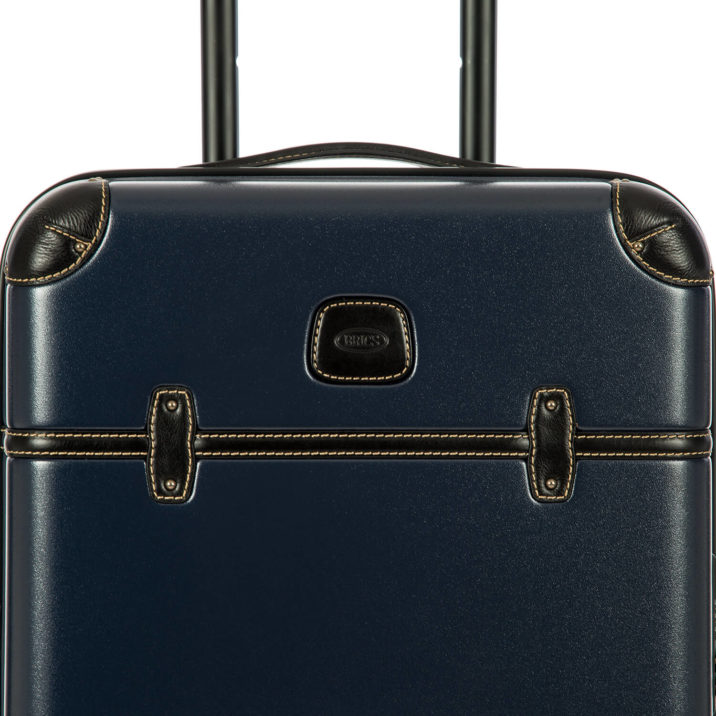 Bellagio v1 21" Carry-On Spinner Trunk